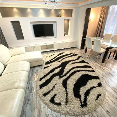 Bright Luxury Apartment Near Center Kišiněv Exteriér fotografie